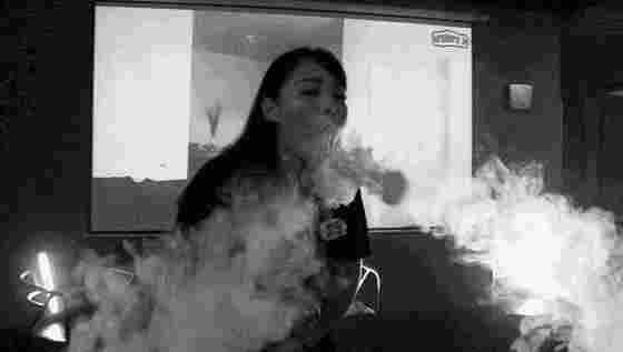 電子煙抽的多想吐