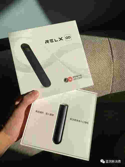 悅刻電子煙指示燈閃爍原因(悅刻電子煙指示燈閃爍什么意思)