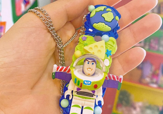 悅刻幻影pro和五代區別是什么？