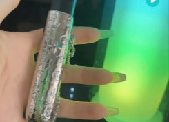 悅刻千錘紋已經絕版了嗎？