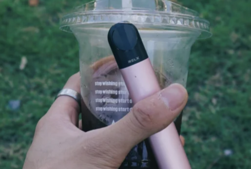 悅刻一個煙彈吸10天正常嗎？