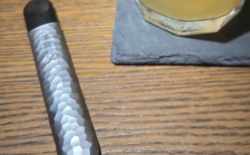 悅刻一次性電子煙沒電了怎么辦？能充電嗎？