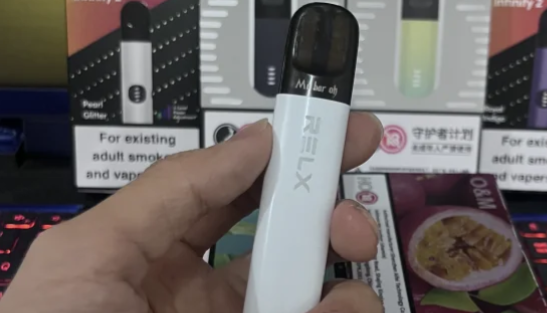 電子煙VS傳統煙傷害對比，抽多少口等于一根香煙？