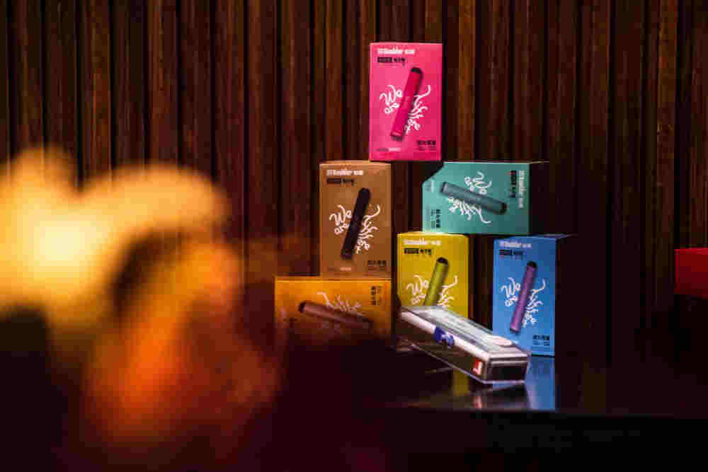 鉑德新bling首月線下銷售近6千萬，臺南菠蘿和薄荷煙草受追捧