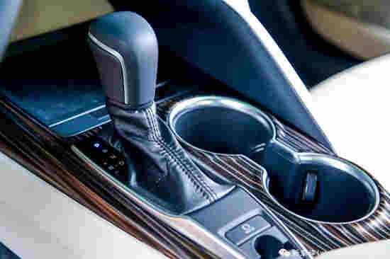 凱美瑞2.0L首試：入門車型中的實力擔當