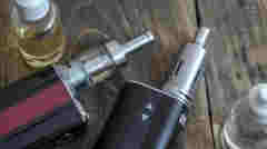 首例電子煙病例 電子煙危害比真煙要大