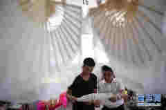 手藝人堅守下的折扇“新生”