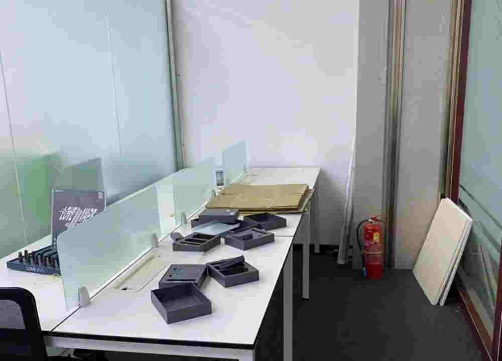 2020，一家電子煙公司的意外死亡 