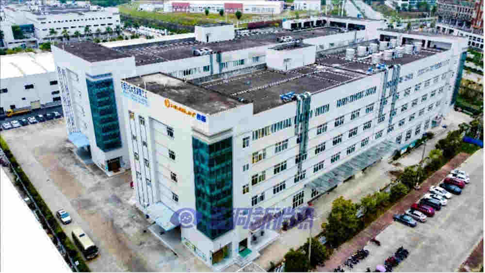 藍洞電子煙巡展之北京站品牌巡禮：JeX犀利電子煙 