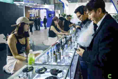 你以為電子煙就不是煙了？它的危害要當心了 