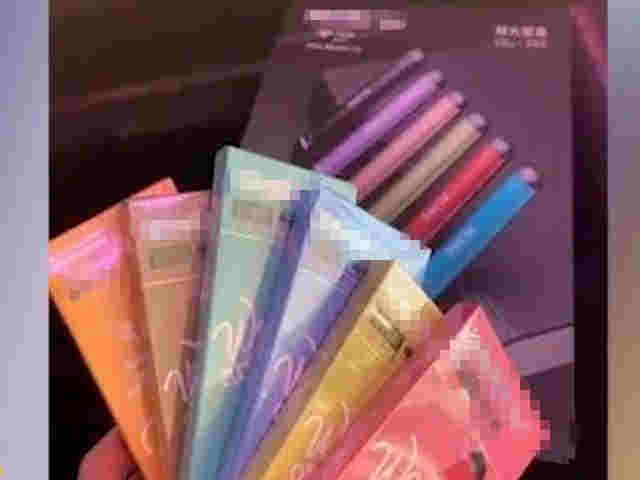 文具店銷售20元一根的電子煙給學生，家長怒斥：我家孩子上癮了 