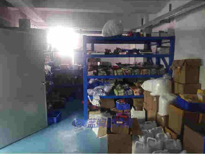 MASKKING專項打假行動進行時：已處理案件數十余起，銷毀偽品幾十萬件 