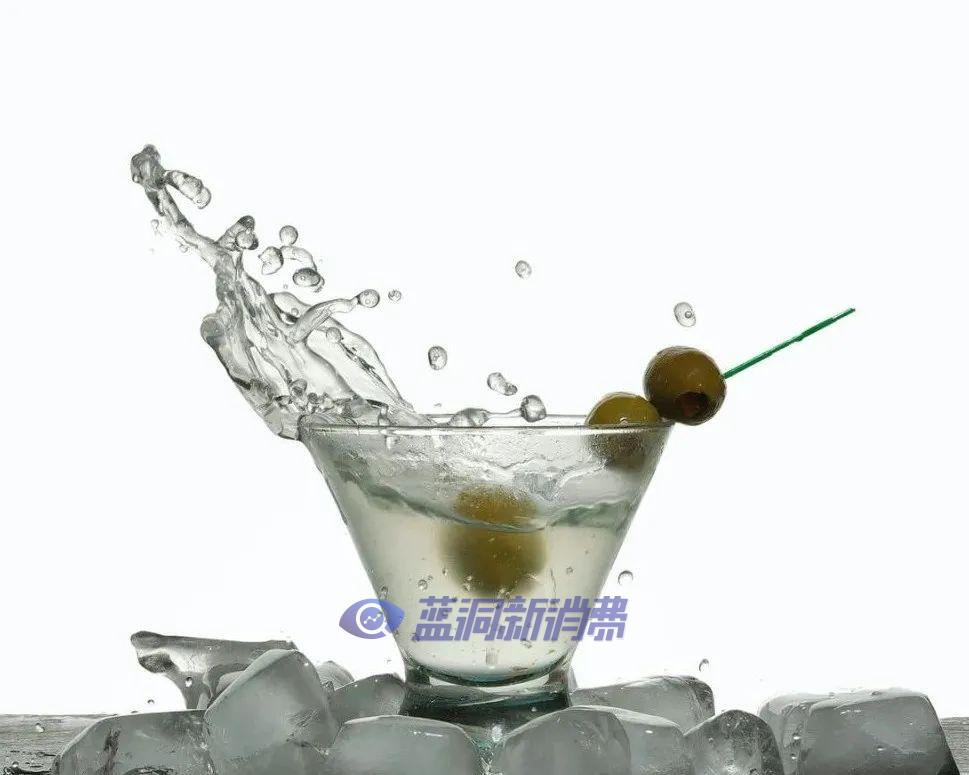 遇見Ta之后，我再也沒喝過金酒 