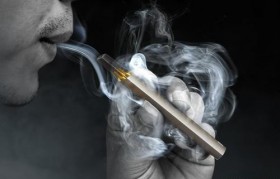 電子煙霧化器怎么取下來？電子煙霧化器的危害